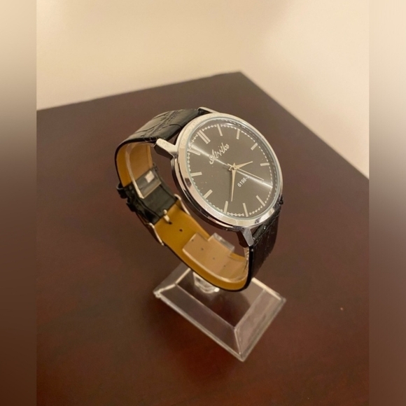 Metallic Grey Black Leather Men's Watch - Picture 3 of 3